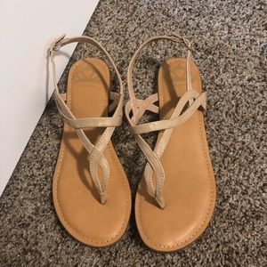 Fergie Nude sandals